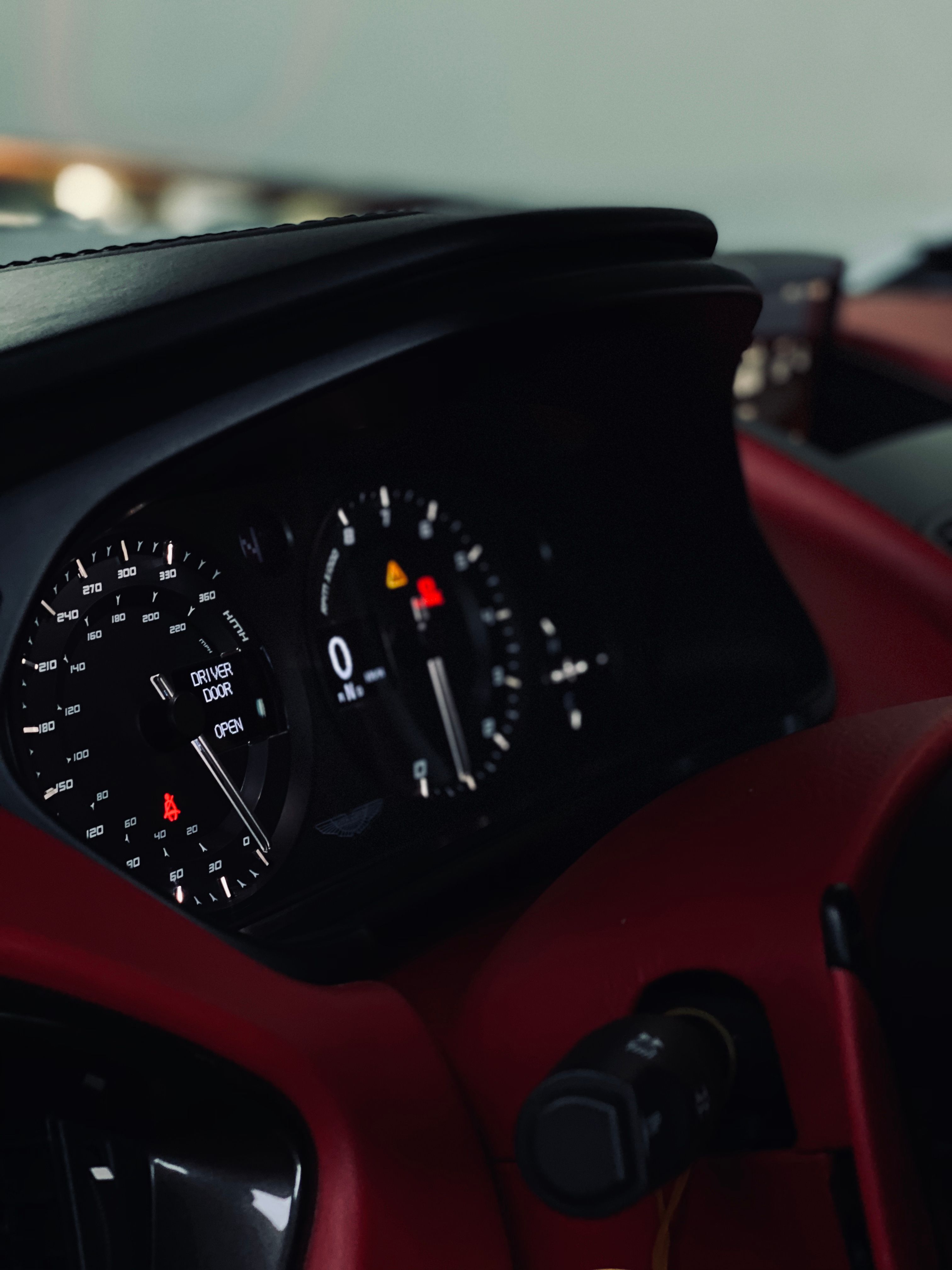Car dashboard Kuwait